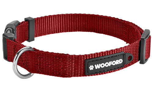 Robustes Hundehalsband aus Nylon Rotes verstellbares Hundehalsband, robuster silberner D-Ring aus Metall, bequem und langlebig aus leichtem Nylon.