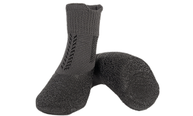 Sport Hundeschuh Socken Set aus vier Hundeschuhsocken in Grau mit rutschfesten Sohlen, leicht, mit sicherem Verschluss.