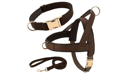 Braunes Hundegeschirr-Set mit passendem Halsband und Leine, leicht, langlebig und robust, bequeme und sichere Passform.