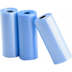 Drei Rollen mit je 15 blauen Hundekotbeuteln, robust und auslaufsicher, ideal für saubere Entsorgung bei Spaziergängen.